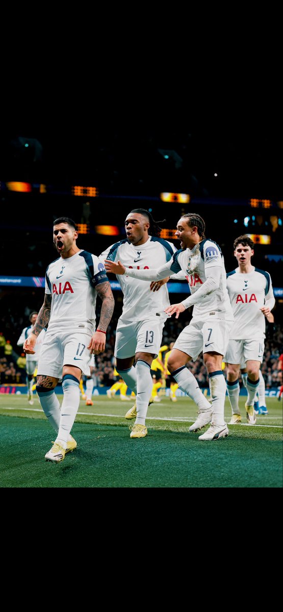 OldGreg87's tweet photo. Great result. Don’t know what I was worried about. 1 game to go in the league phase. COYS https://t.co/wTnZYRzwlU