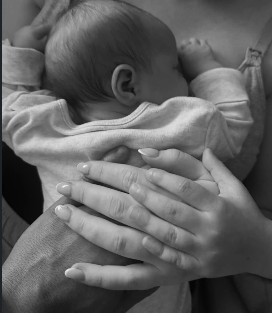 ⠀⠀⠀⠀⠀⠀⠀⠀⠀ 
⠀⠀⠀⠀⠀⠀⠀𝒂𝒏𝒏𝒆𝒘𝒆𝒃𝒆𝒓 𝒊𝒈 𝒑𝒐𝒔𝒕 • • • 
⠀⠀⠀⠀⠀⠀⠀⠀⠀ 
⠀⠀⠀⠀⠀⠀⠀Audrey Reed 💗
⠀⠀⠀⠀⠀⠀    ♡  ⃝ ➤                ⠀ ⠀ ◛
⠀⠀⠀⠀⠀⠀⠀