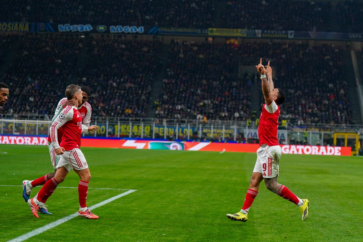 OptaJoe's tweet image. 7 - Arsenal's current status

@ChampionsLeague: 7 wins from 7 matches
@premierleague: 7 points clear at the top

Heaven.