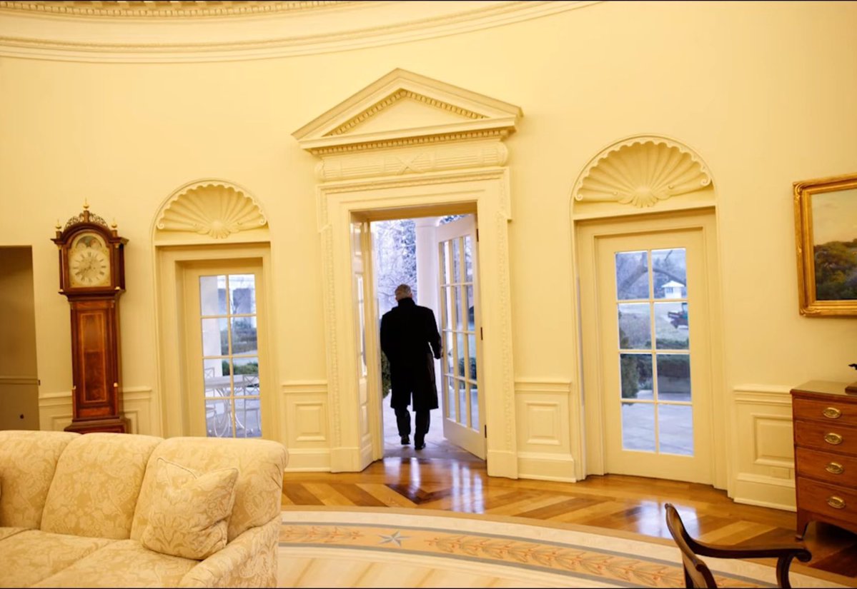 TheBushArchive's tweet image. OTD 17 years ago, George W. Bush leaves office as POTUS