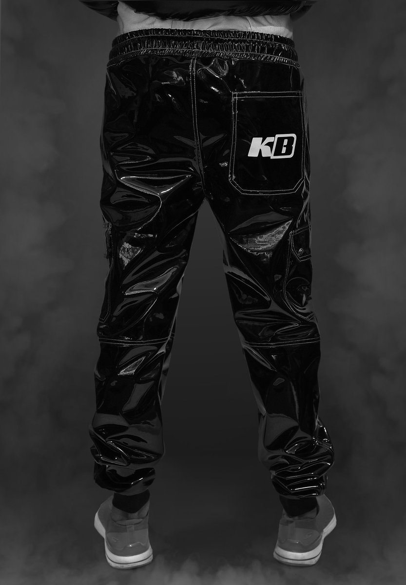 The wait is over.
SHNIY PVC PRO is LIVE ⚡
KB AFTAR DRAK
OWN THE NIGHT

#UrbanWear #DarkFashion #NightWear #PVCStyle
#FashionDrop