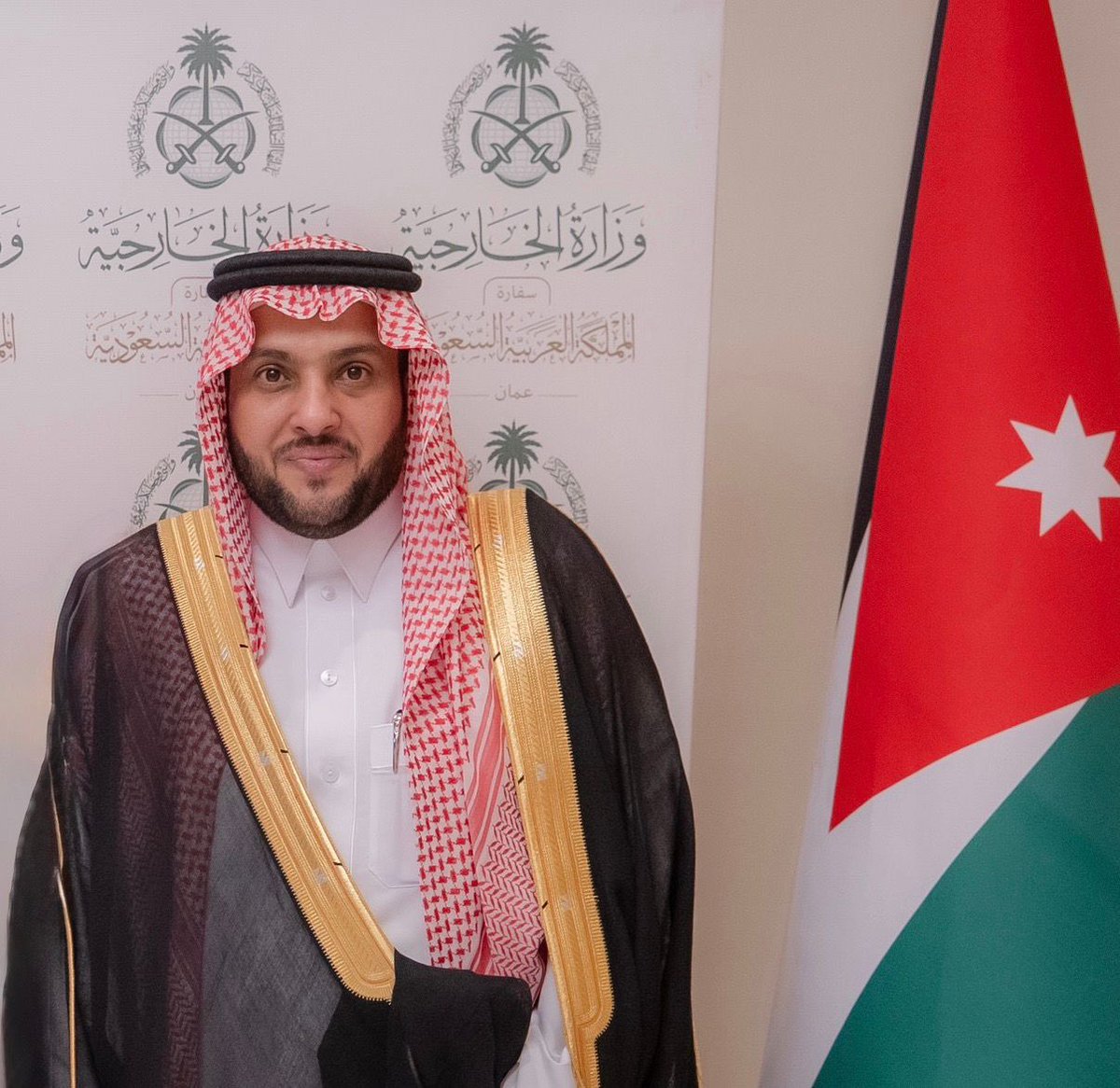 adhwasa's tweet photo. نمو التبادل التجاري يدعم آفاق التعاون السعودي الأردني
https://t.co/KUfmOW3bxr

موسى بن عبدالله العنزي
نائب رئيس المجلس https://t.co/5YDFe42Exu