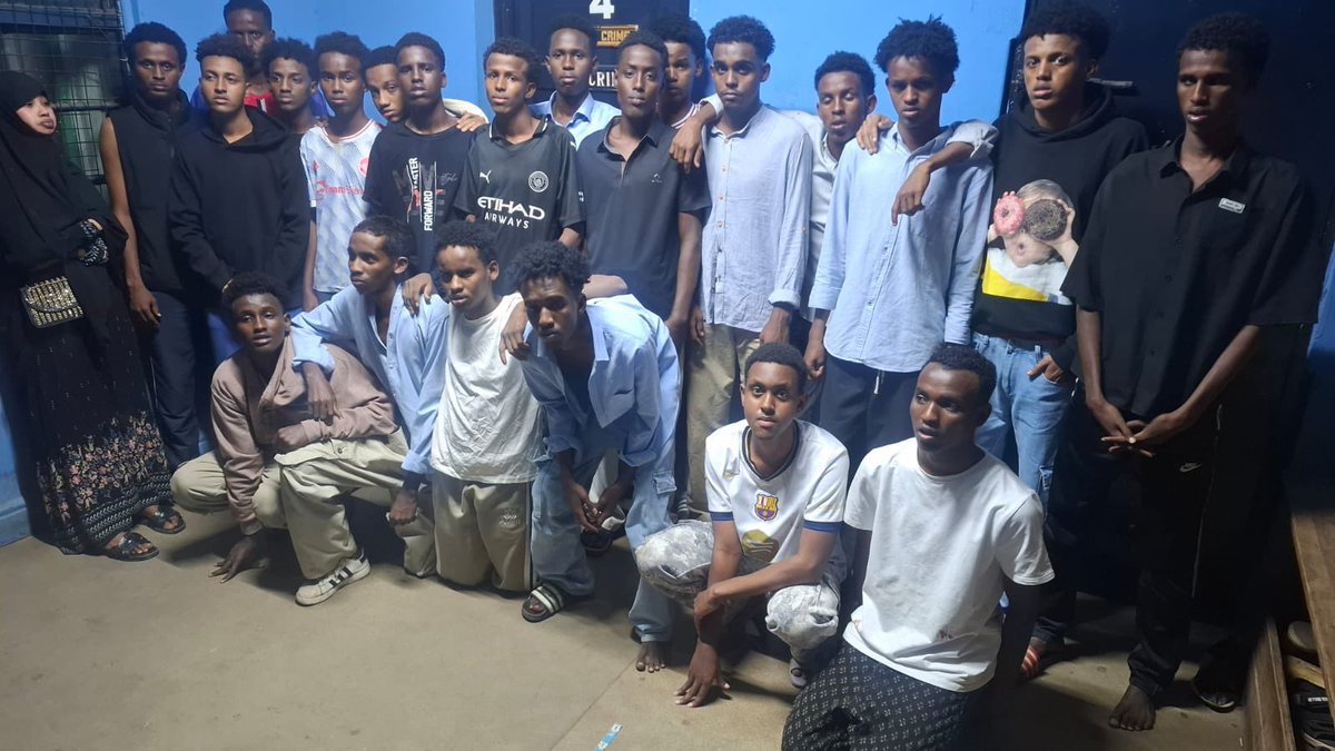 Ahmed Mohamed ((ASMALi)) tweet media