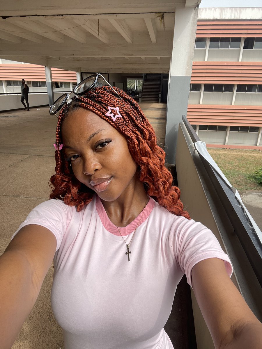 TheRealAbiola's tweet image. Day 2/5 of featuring pink in my outfit ☺️💕