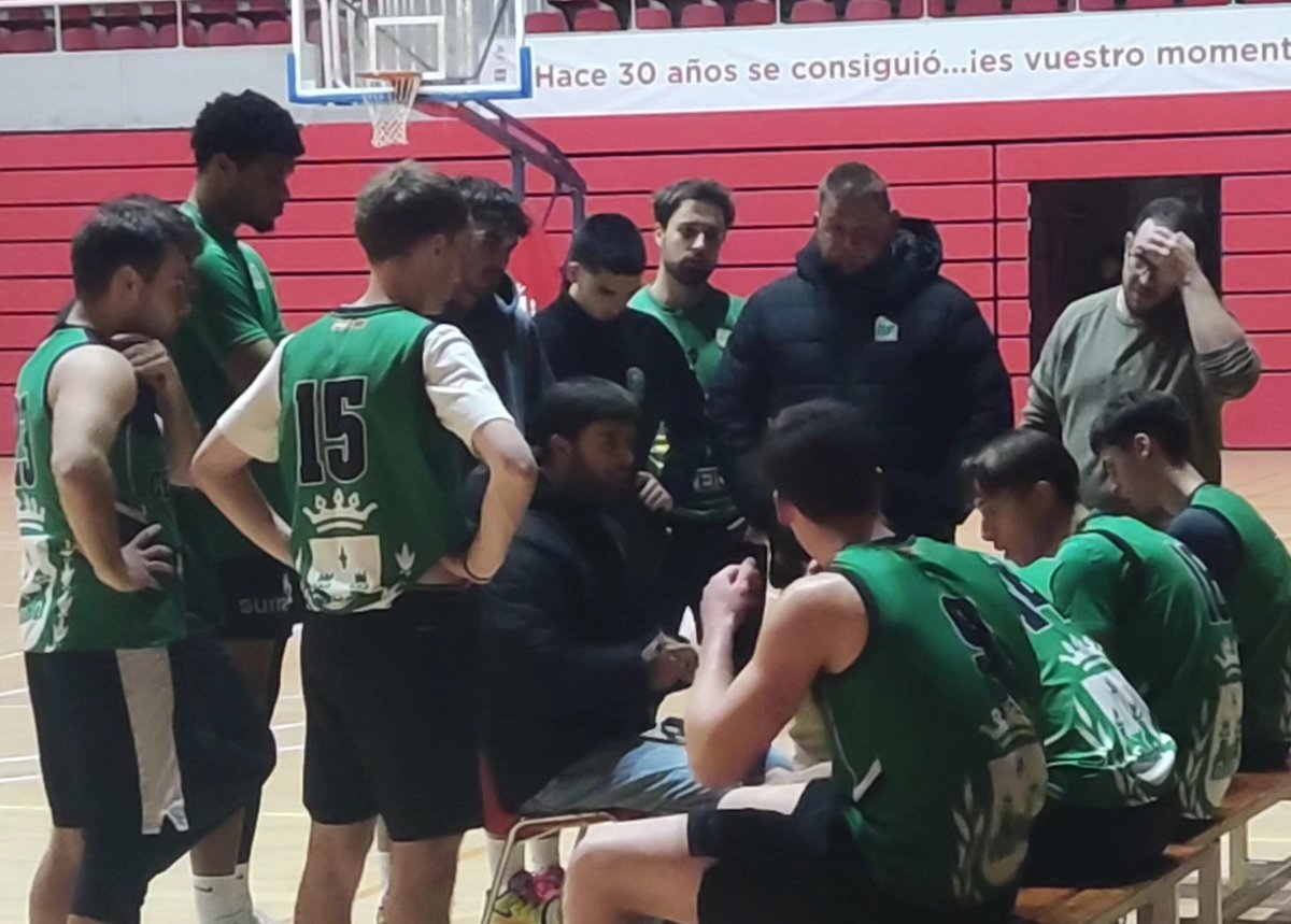CARA y CRUZ PARA EL CB ELDA BATEIG EN EL CIERRE DE LA 1ª VUELTA 
elrecord.net/cara-y-cruz-pa… 
#basket #baloncesto <a href="/CBEldaOficial/">Club Baloncesto Elda</a>  <a href="/fbcv_es/">FBCV</a>