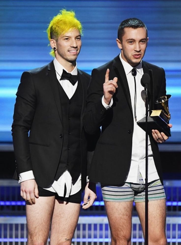 HoowYouDoinnn's tweet image. GETTING READY                    TO MAKE HISTORY