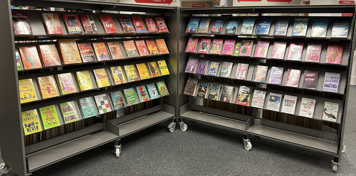 HaltonLibraries's tweet image. Spring is on it’s way, pick a book to brighten your day. At the library there’s lots to choose to chase away those winter blues…😃 📚🌷HH