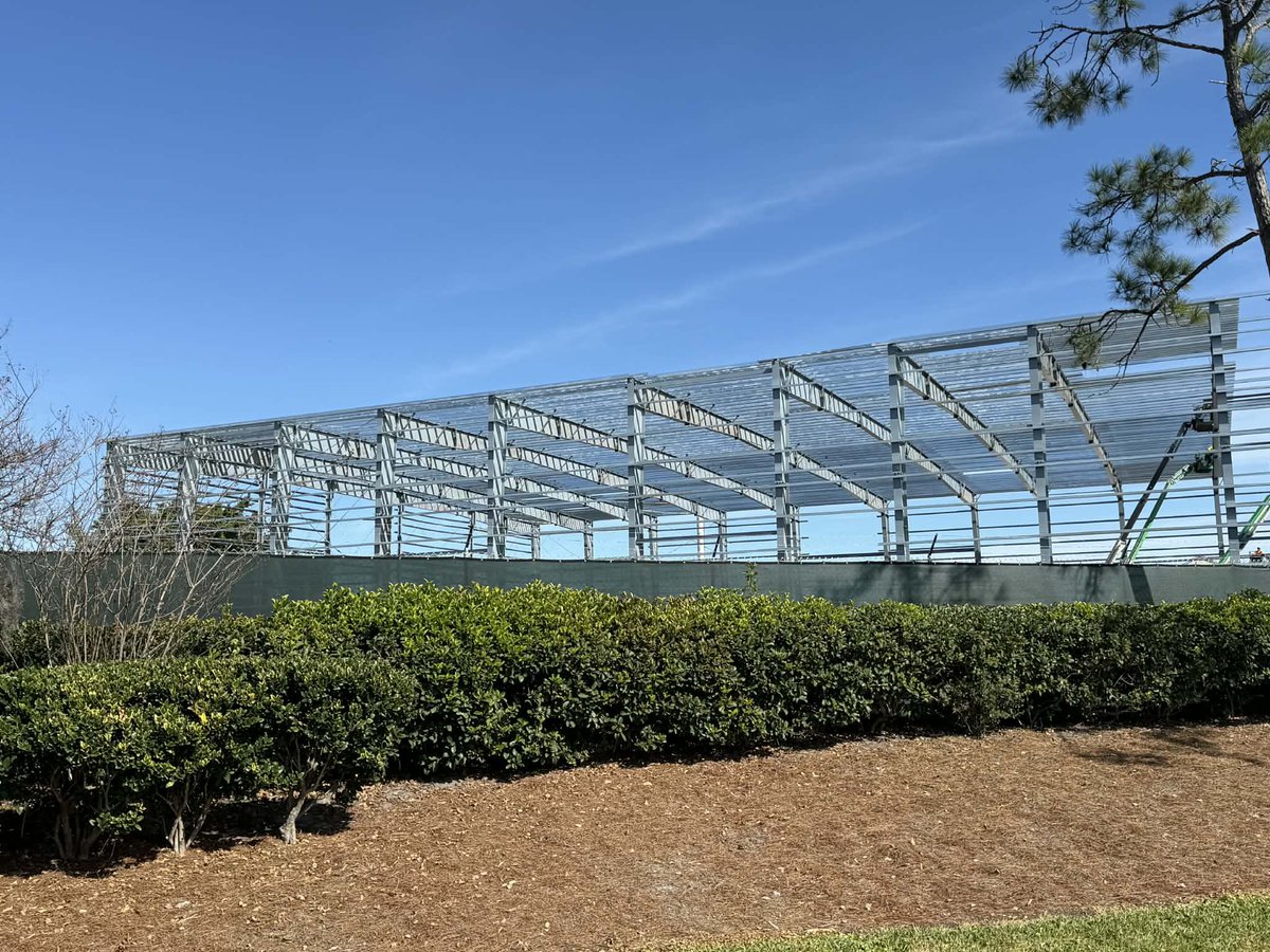 SaxOnTracks tweet media