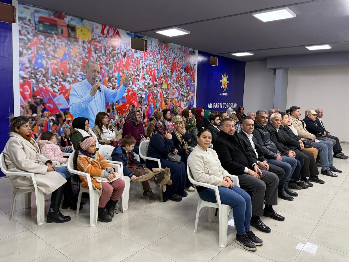 📍 YÖNETİM KURULU TOPLANTIMIZ

Kadın Kolları Başkanımız Sayın Aysun Taş ve Gençlik Kolları Başkanımız Sayın Ilgar Kemal Bulut'un da katılımlarıyla, 

Haftalık Olağan Yönetim Kurulu Toplantımızı gerçekleştirdik.

Toplantımız hayırlara vesile olsun.