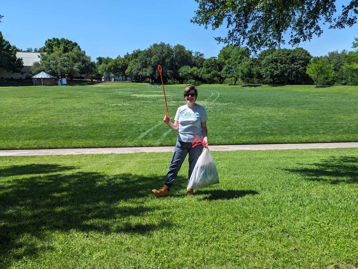 At NJA, every team member gets a paid day each year for community service.
 Giving back isn’t extra. It’s part of how we work.
#CommunityService #TeamCulture