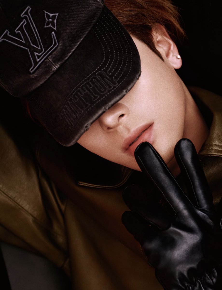 Kang Mo Yeon MAGICMAN2❤️🖤 tweet media