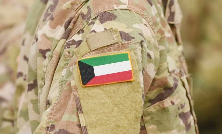 مجلس الوزراء يوافق على مشروع مرسوم بتعديل بعض أحكام قانون الخدمة العسكرية. قرر رفع مشروع المرسوم إلى سمو أمير البلاد 