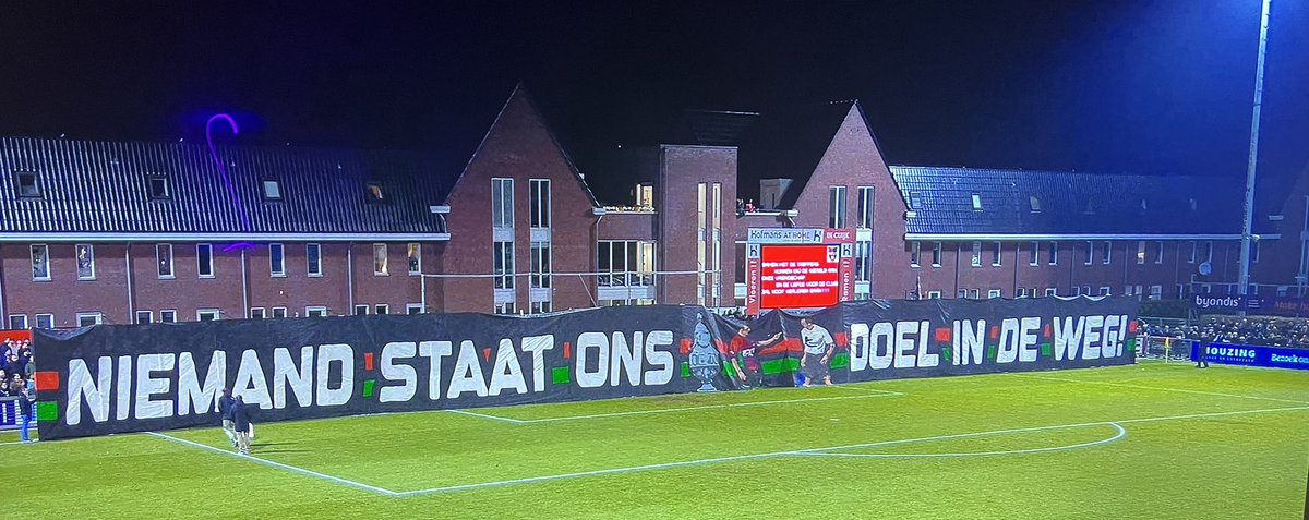 HaroldBastiaans's tweet photo. Mooi weer #Legio #treNEC https://t.co/3QYG3iWS6g