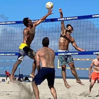 sdbvl's tweet photo. I play, learn, and meet great people at the San Diego Beach Volleyball League! Join casual or competitive leagues, sign up for skill clinics, or enroll youth programs. Ready to bump, set, and spike? Sign up now: https://t.co/EkUMmKKdWm 🏐🌊🔥 #SanDiegoVolleyball #BeachVolleyball https://t.co/6yBsY8BdBi