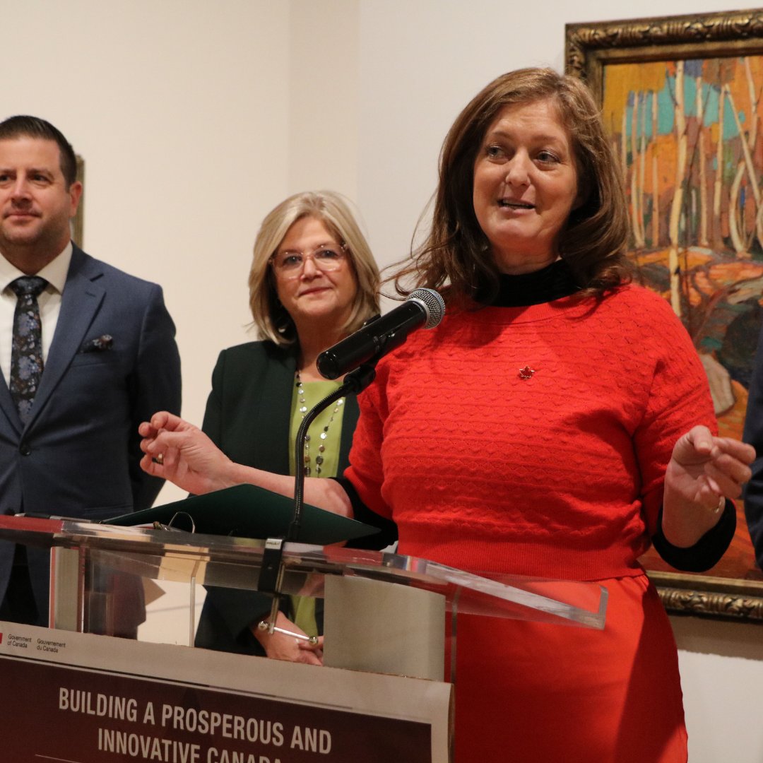 lisahepfner's tweet photo. Hamilton has long been a muse and a magnet for all disciplines of art and artists, and they all come together at @TheAGH. As Hamilton Mountain MP and chair of the Federal Heritage committee, it is my duty to ensure the whole country knows this! https://t.co/mG0hCmYq13