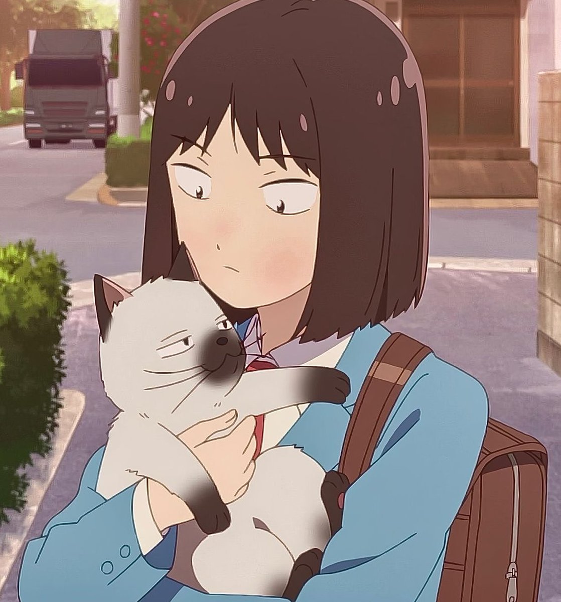 Elilit's tweet image. 冷蔵庫が空っぽなのにコンビニ行くのも面倒くさい
お腹すいたけど動きたくない 💒