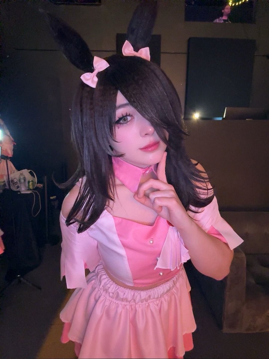 ty for the love on my rice shower cosplay! 🩷