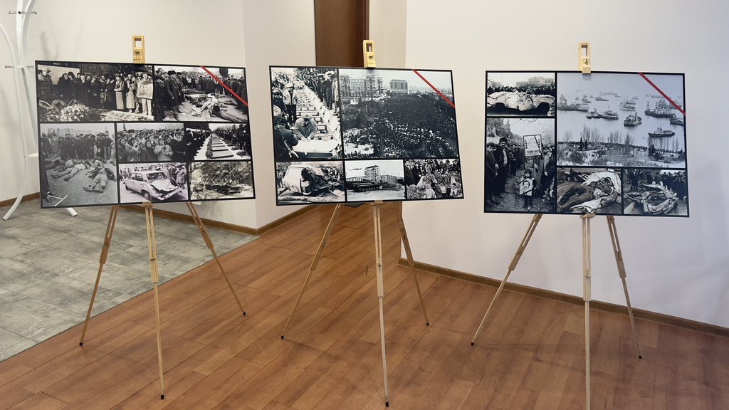 AzEmbRomania's tweet image. Today, the Embassy held a memorial ceremony for the January 20 martyrs. Ambassador Gudsi Osmanov @GudsiOsmanov noted that this tragedy remains a symbol of our nation's resilience and its historic fight for freedom.

Astăzi, la Ambasadă a avut loc o ceremonie de comemorare a…