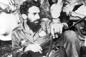 1959. Instaurado el Gobierno Revolucionario en el poder  fue designado el Comandante Camilo Cienfuegos Jefe del Estado Mayor del  Ejército Rebelde.#CubaViveEnSuHistoria
#TenemosMemoria, #ValleRojoSuma