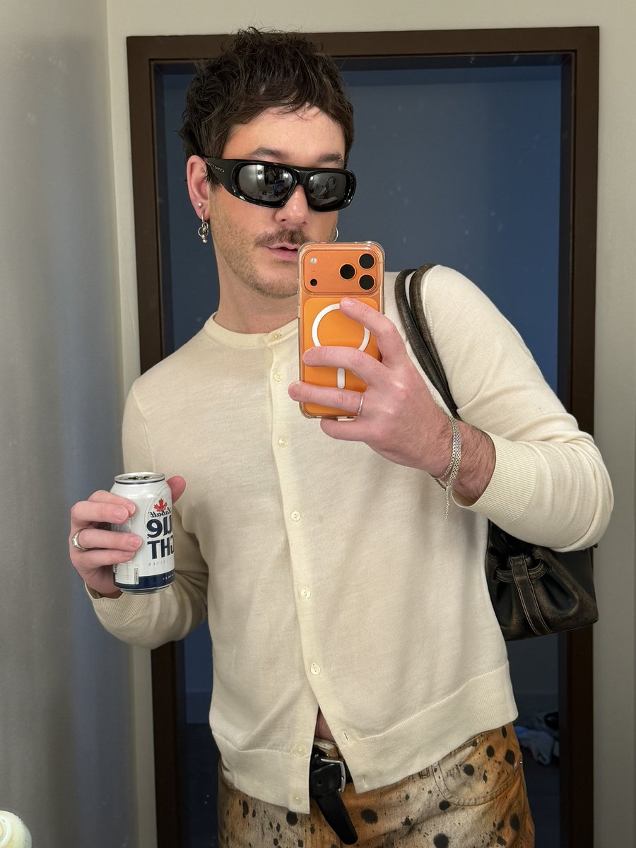 Frociaggine Aguilera tweet media