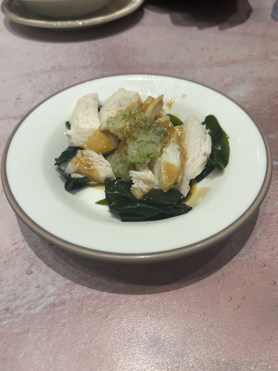 意思を持ったプリン tweet media