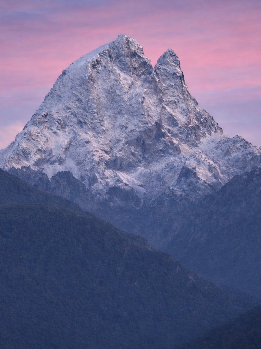 Et vous c’est quoi votre montagne préférée ? 

#PicduMididOssau