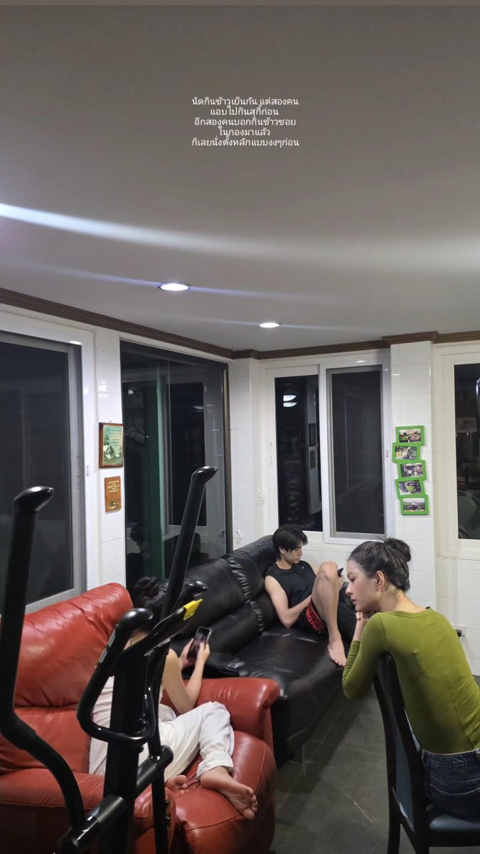 doublepjourney_'s tweet image. พบเจอเด็กกกกกแสบอยู่กับพี่ๆ 

📸 IGs : tawan_v

#ScarletHeartTH
#phuwintang @phuwintang