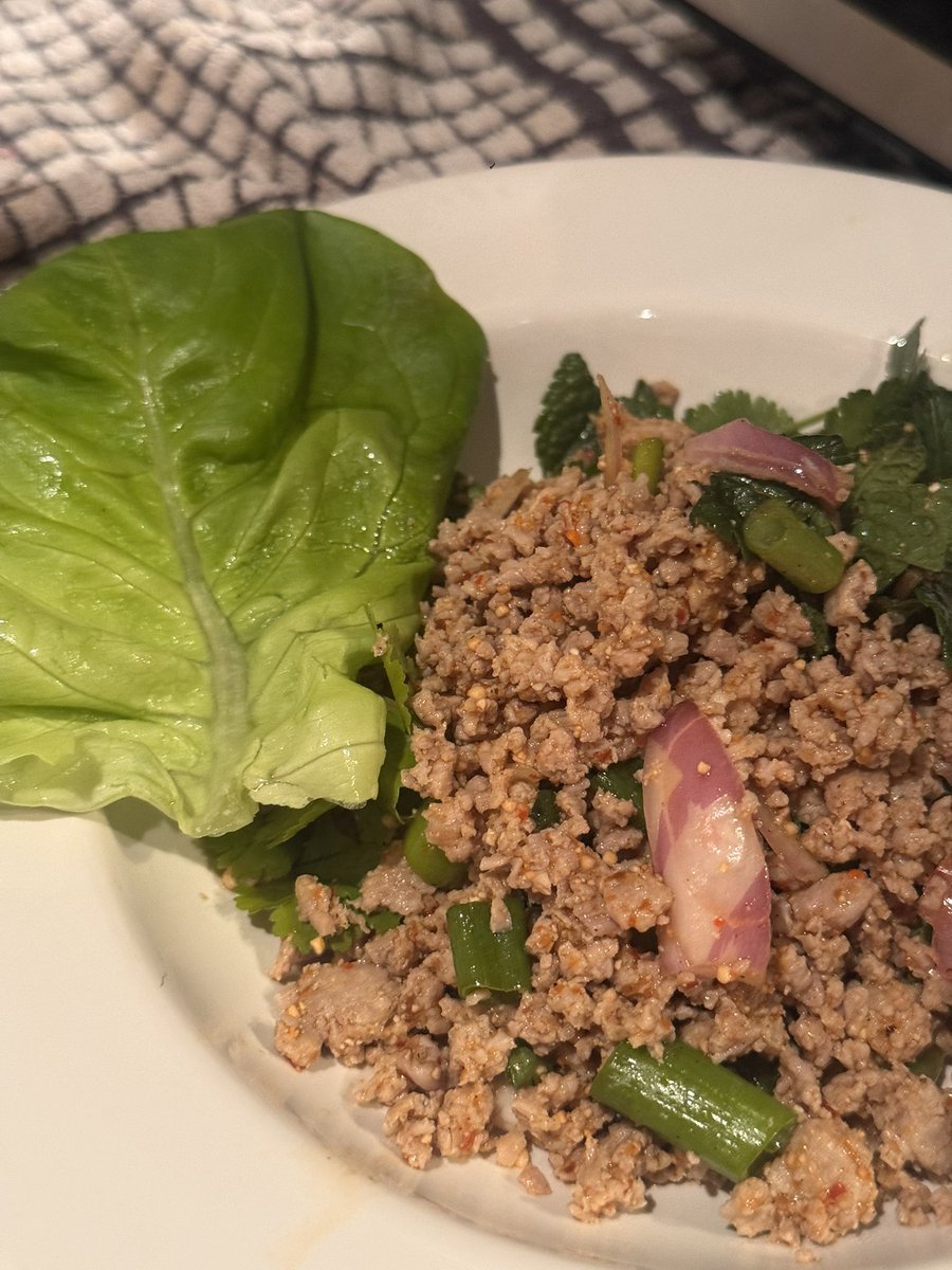 nattkitchen's tweet image. ได้โปรดชวนเพื่อนมาดูงาน ปาร์ตี้บ้านคนไทย 😂