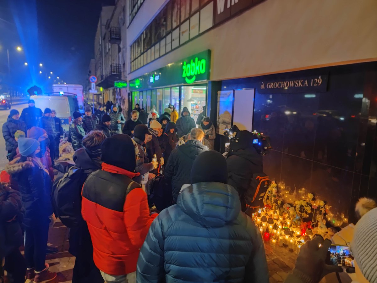 Łukasz Porębski tweet media