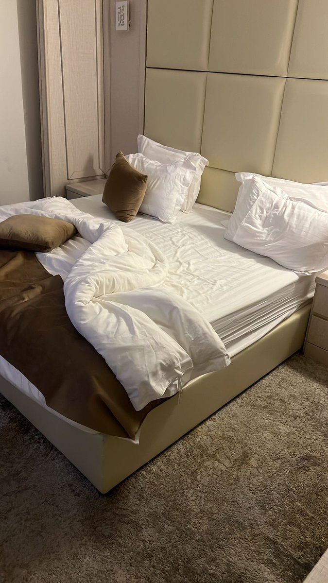 RachelSwei41854's tweet image. مالجو ناقصها وجودك🌾🦁🌾 تعال لا يفوتك الحصري ! كاش يد بيد جد🏡🇸🇦🇷🇺
#كاش_الرياض 🏠
#سالب_الرياض 💫
#موجب_الرِياض😇
#موجب_جدة❤️
Wa.me/+966561348090
Wa.me/+84912934595