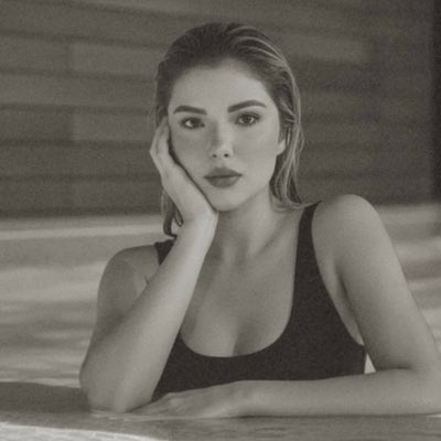 macajuradoo's tweet photo. #NuevaFotoDePerfil https://t.co/dpd1LYoyQ2