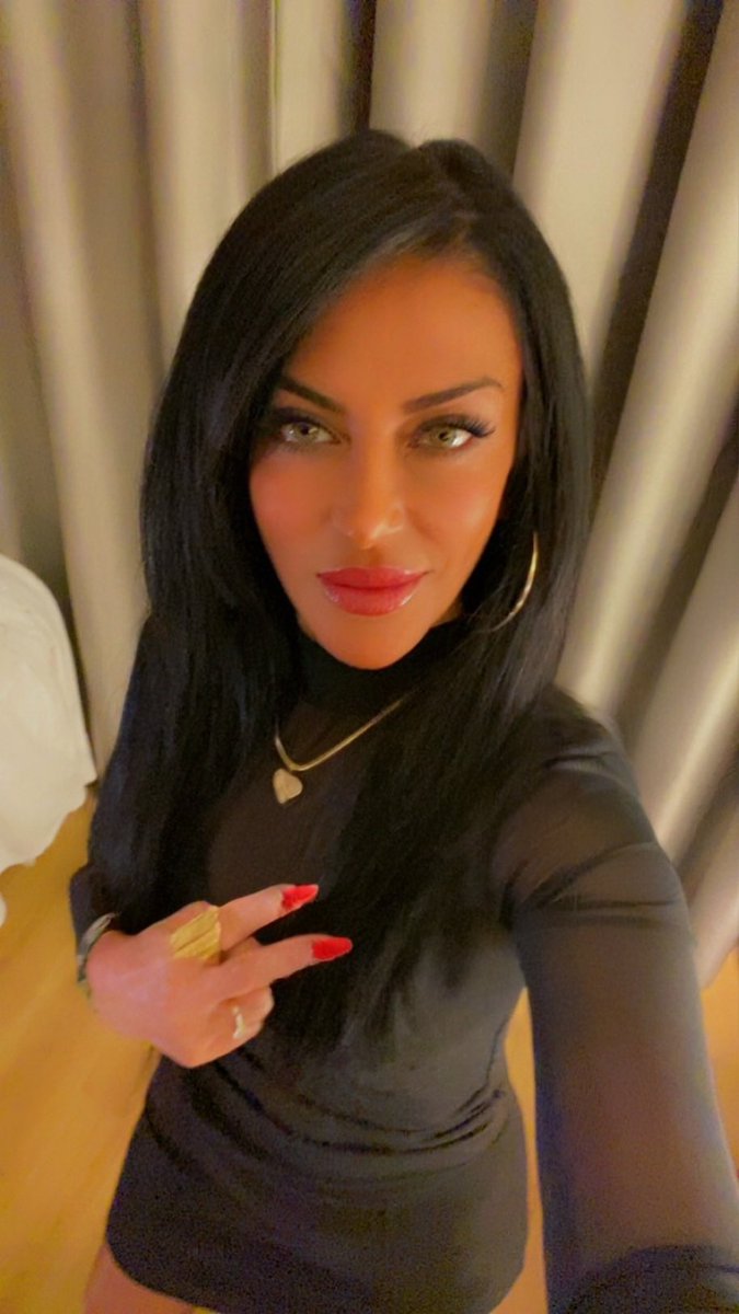 Yüreğime düşen acılarını öpüyorum …!!!