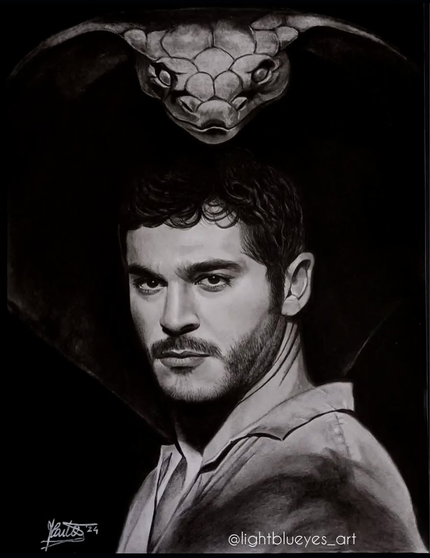 Tre anni dall'inizio di #Şahmaran 🐍🔥
Una serie che mi è stata molto di ispirazione 😌
#BurakDeniz