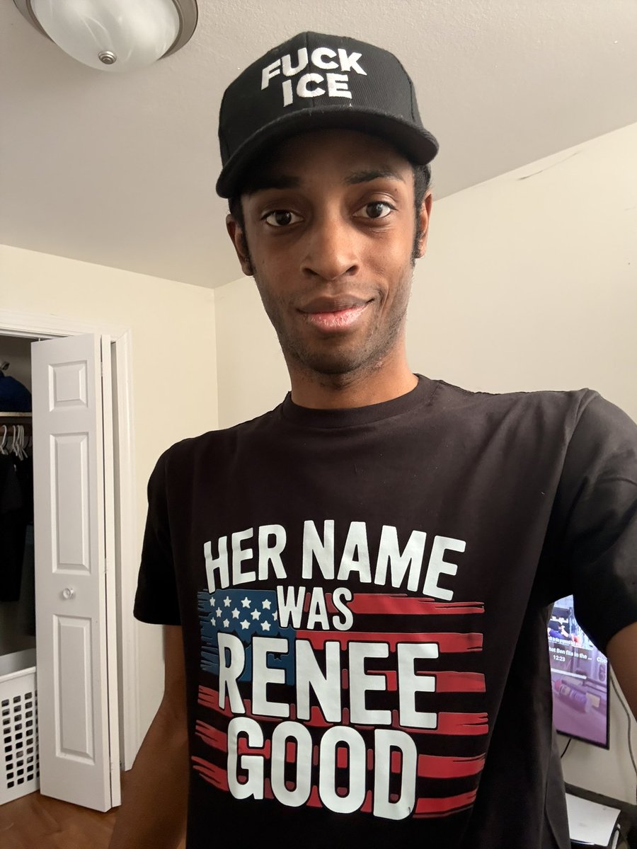 LucasSa56947288's tweet image. EVERYONE! Her name was RENEE 
GOOD! 

Keep her memory alive!