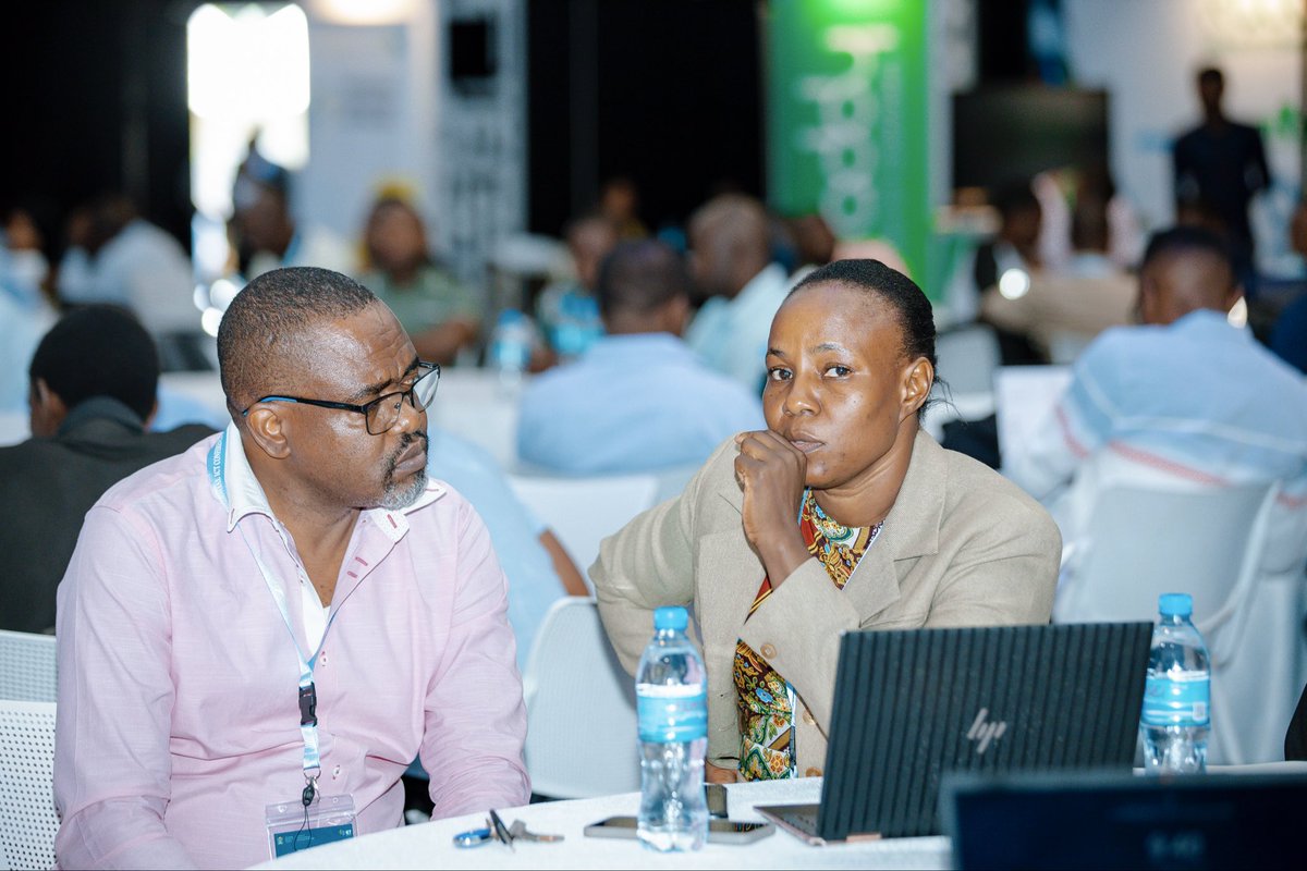Funguo_Tz's tweet photo. Today at #TAIC2026, UNDP through the #FUNGUOProgramme joined two key conversations shaping Tanzania’s digital future:

🔹 Building a shared IMM system to measure what truly matters in the innovation ecosystem (@TanzaniaHubsNet )
🔹 Advancing youth innovation & digital inclusion to move ideas into industry for Vision 2050 (#CRDB Bank Foundation)

#DigitalInnovation #YouthInTech #UNDP
