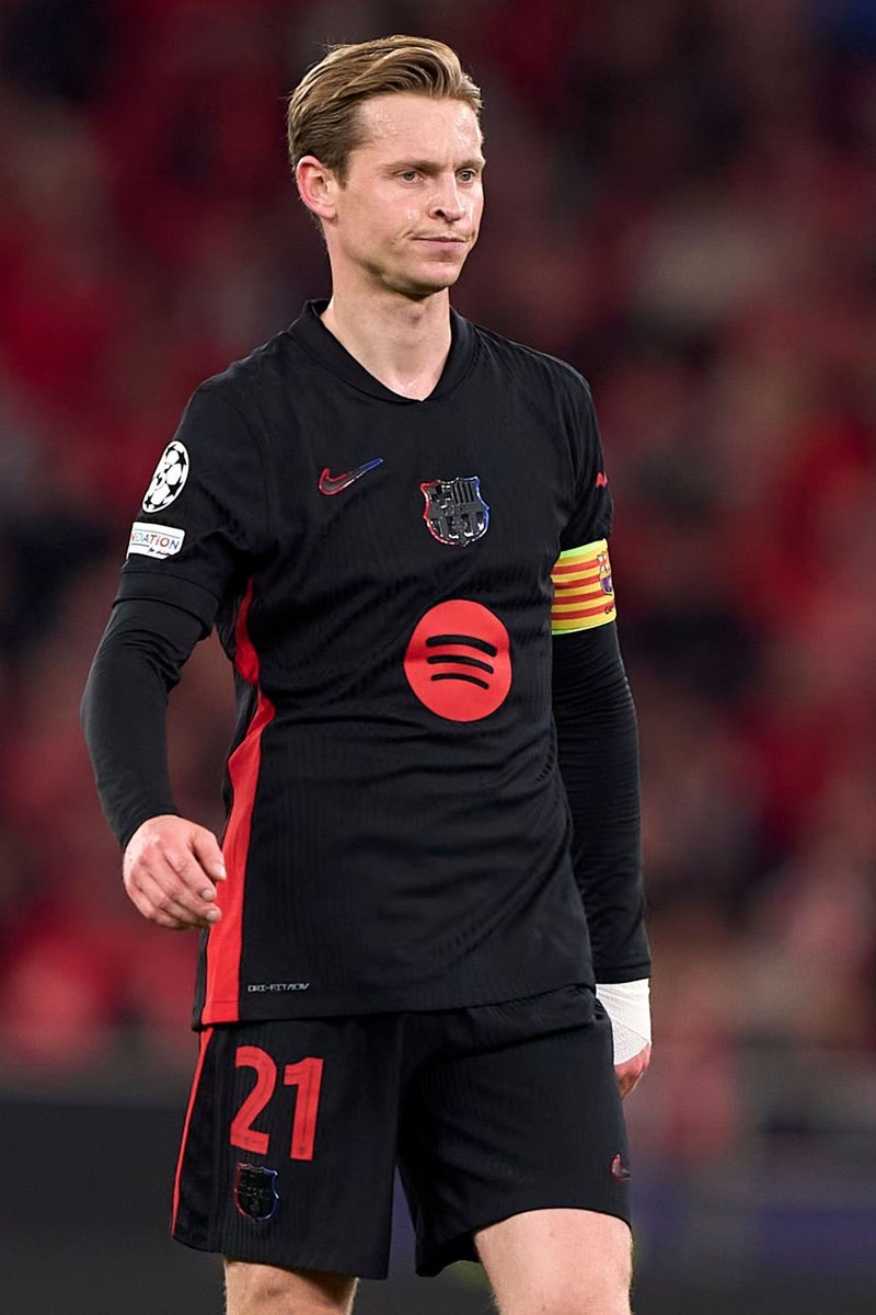 نايف tweet media