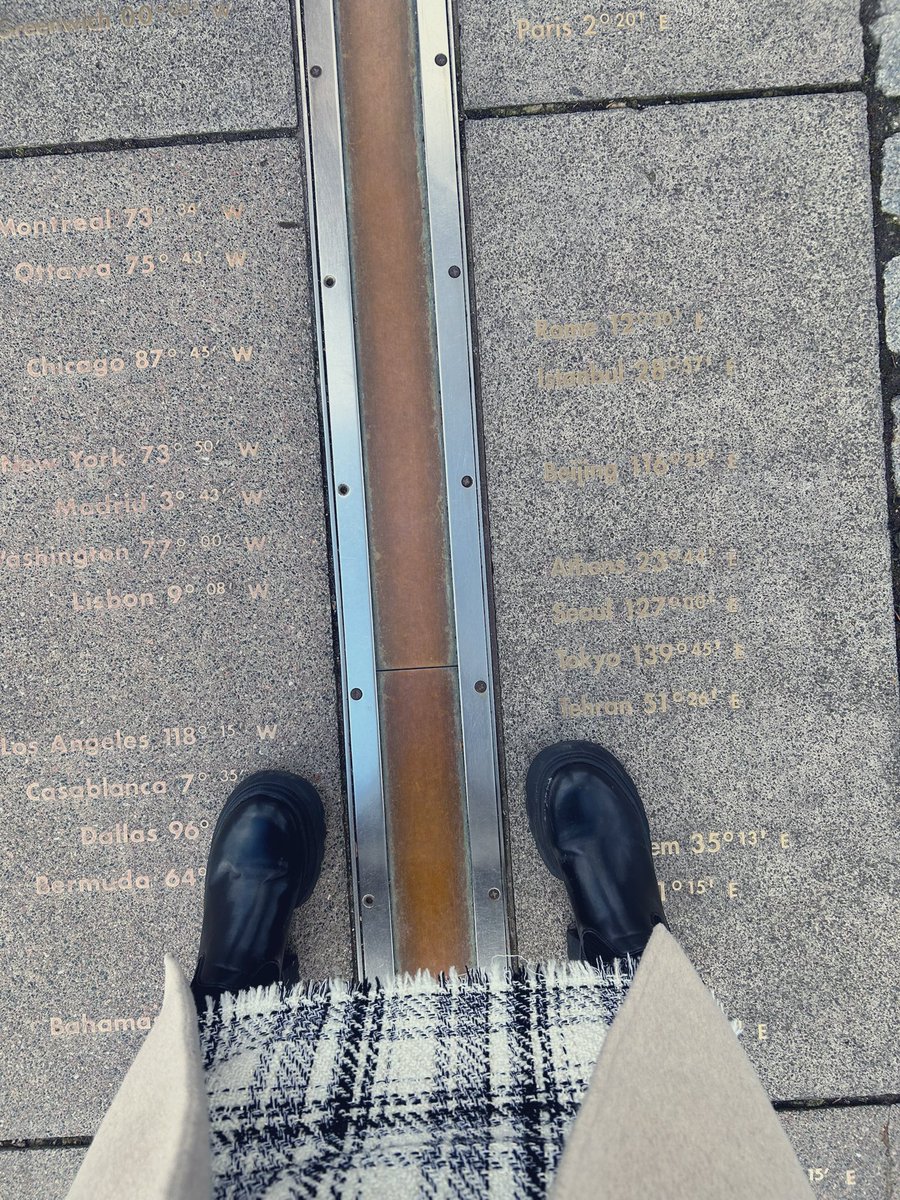 p_hamuko's tweet photo. 本初子午線跨いだった！ https://t.co/dns7lxF0ys