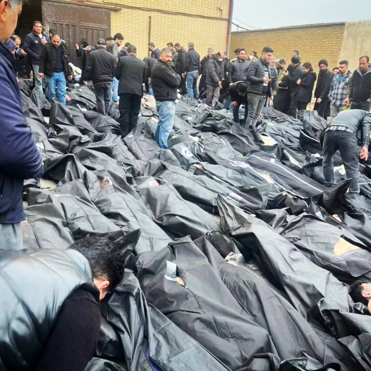 vahidmalbouby's tweet image. The “America is always the villain” narrative isn’t just historically inaccurate – it’s a gift to the world’s most brutal regimes.

It’s baffling to see some people living in the United States treat their own country as the default bad guy in every international conflict. Some…