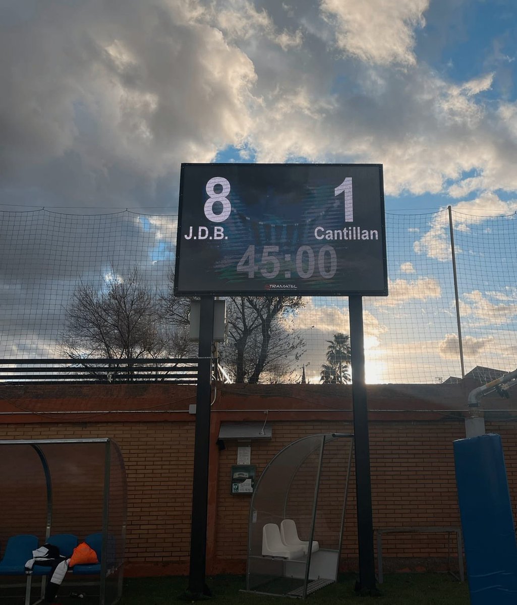 𝐶𝐴𝑁𝑇𝐸𝑅𝐴 📣 𝗧𝗘𝗥𝗖𝗘𝗥𝗔 𝗩𝗜𝗖𝗧𝗢𝗥𝗜𝗔 𝗖𝗢𝗡𝗦𝗘𝗖𝗨𝗧𝗜𝗩𝗔 𝗗𝗘𝗟 𝗖𝗔𝗗𝗘𝗧𝗘 𝟰ª 𝗗𝗘 𝗜𝗩𝗔𝗡 𝗤𝗨𝗘 𝗚𝗢𝗟𝗘𝗢’ 𝗘𝗟 𝗣𝗔𝗦𝗔𝗗𝗢 𝗦𝗔𝗕𝗔𝗗𝗢 𝗔𝗟 𝗖𝗔𝗡𝗧𝗜𝗟𝗟𝗔𝗡𝗔 ⚽️

#IlusiónBlanquiNegra