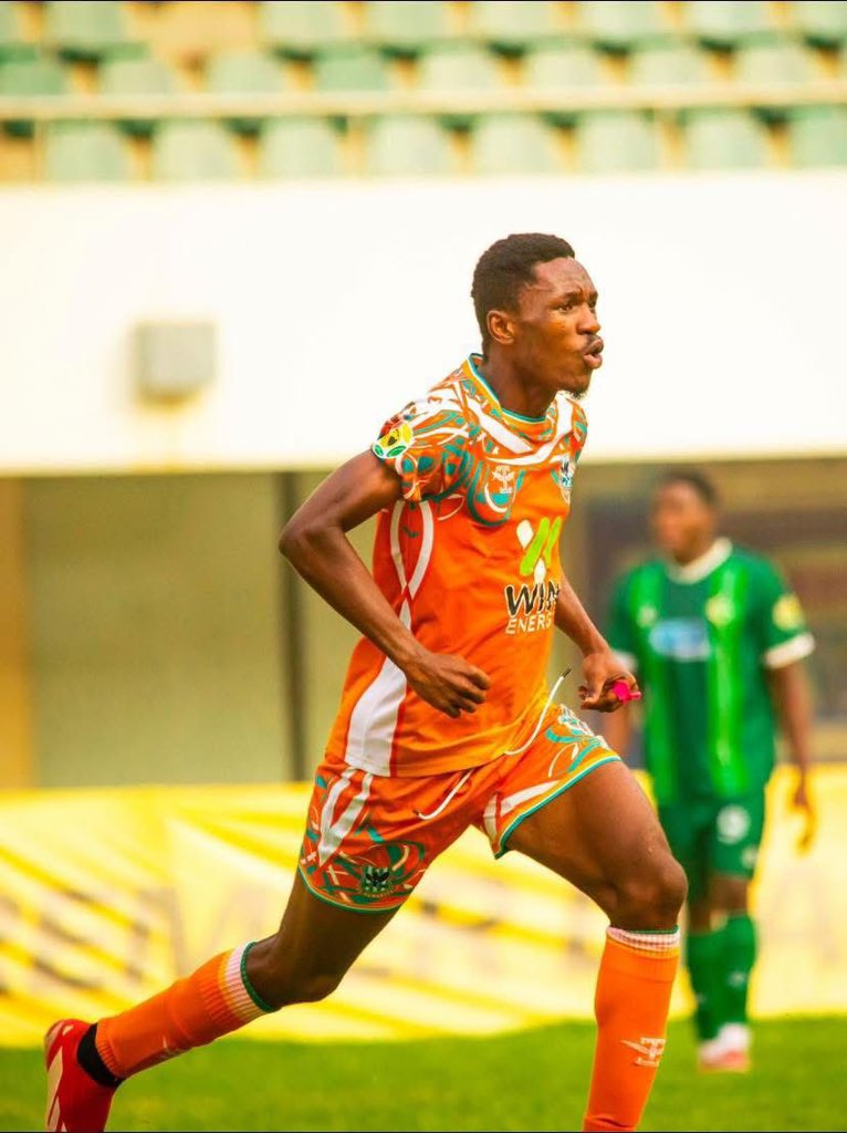 FcSamartex1996's tweet photo. The momentum continues for Christian Agyenim Boateng as he earns a place in the Fatau Dauda Team of the Week, alongside teammate Isaac Afful. Two Timber Giants, Fully deserved.

#TimberGiants #fcsamartex1996 #GPL https://t.co/QGC5MJveAI