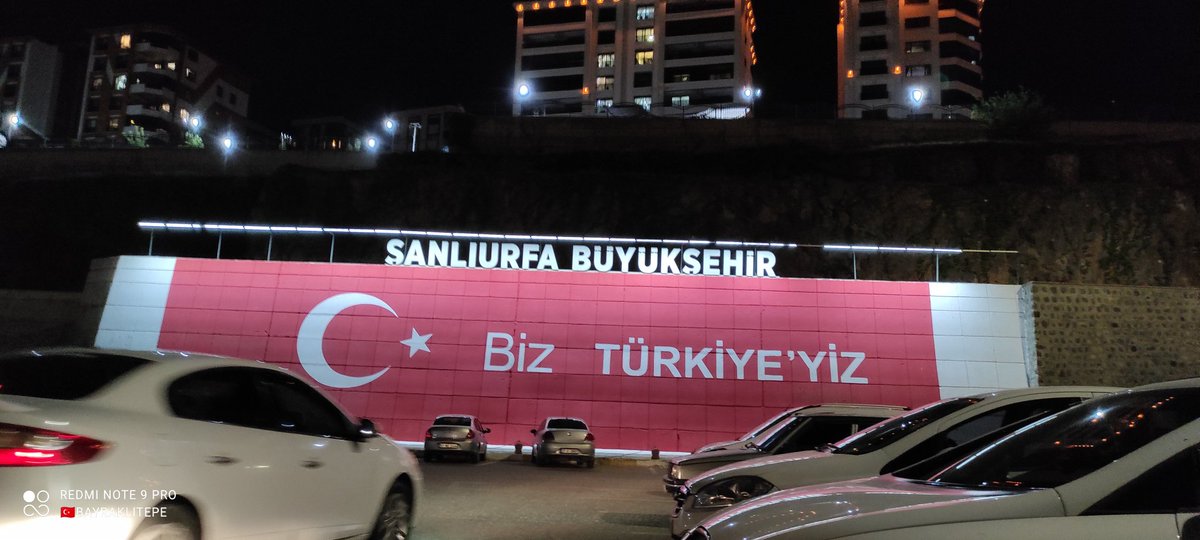 Bayrak namustur,el uzatan namussuzdur...

🇹🇷