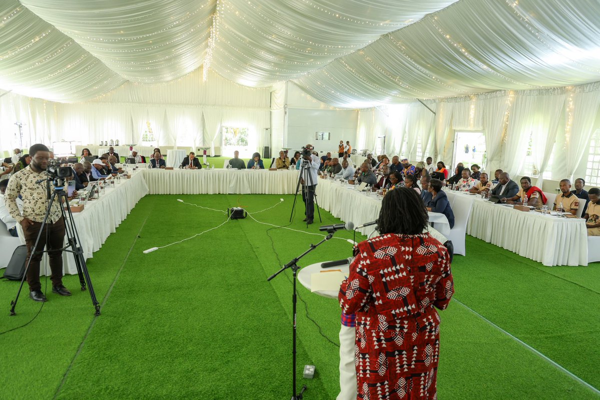 hannawcheptumo's tweet image. This morning, I joined H.E Governors,Deputy Governors , key stakeholders at a Roundtable Consultative Meeting in Naivasha to deliberate on the Heritage-Based Enterprises agenda and the upcoming 1st International Investment Conference &amp;amp; Trade Fair on Indigenous Knowledge…