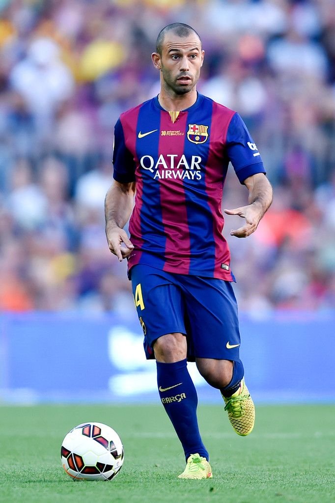 βarneratua tweet media