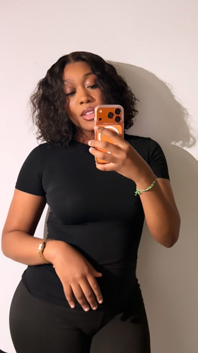 zze2n's tweet image. dynamite