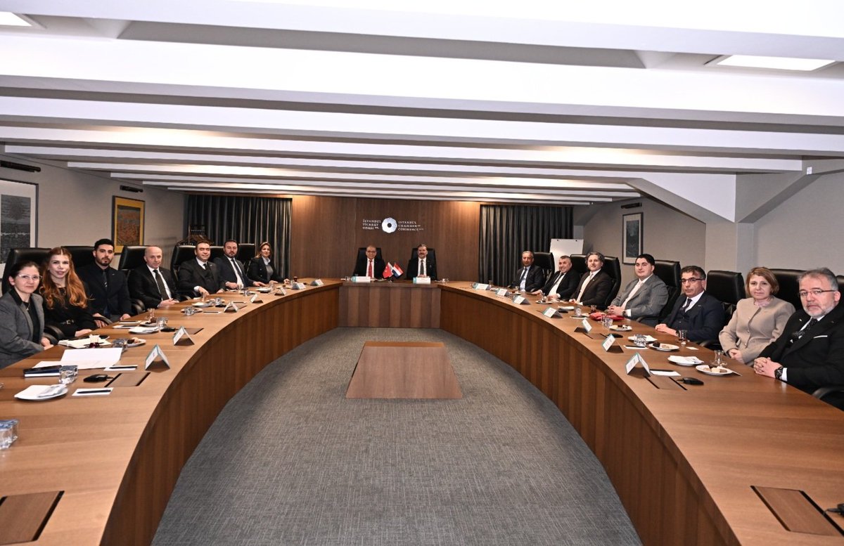 itokurumsal's tweet photo. İstanbul Ticaret Odası Başkan Yardımcısı Mehmet Develioğlu, MÜSİAD Nederland Yönetim Kurulu Başkanı Ali Köklü ve Yönetim Kurulu Üyelerini İTO’da konuk etti.

Görüşmede, iki ülke arasında ticari işbirliğinin artırılması, yeni iş bağlantılarının oluşturulması ve firmalar arası etkileşimin güçlendirilmesi konuları ele alındı.

İTO Genel Sekreteri Prof. Dr. Nihat Alayoğlu, Oda’nın genel çalışmaları, iştirakleri ile fuar ve ticaret heyeti organizasyonları hakkında bilgi verdi.

MÜSİAD Hollanda heyeti de, Avrupa’daki Türk iş insanlarının faaliyetleri hakkında bilgi paylaştı.