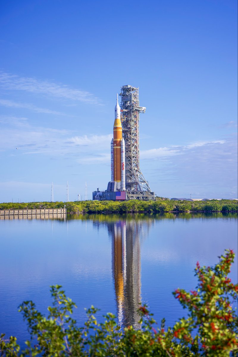 Andrew McCarthy tweet media