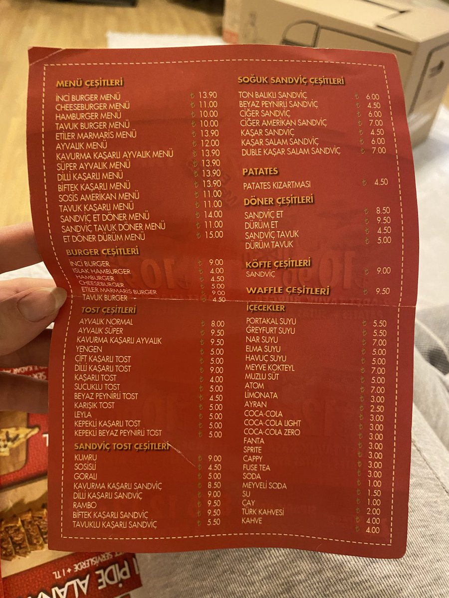 Meyraszgn's tweet photo. Tadilat nedeniyle evi toplarken bakın ne buldum…
Sanırım yıl 2017-2018
Bu fiyatlar şuan geçerli olsaydı hayat nasıl olurdu acaba? https://t.co/i4ANehGvVW