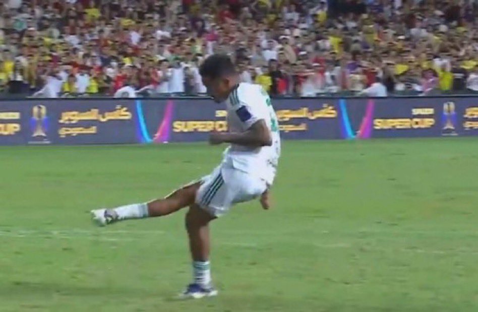 0t01132's tweet image. اذا ششششششفتها اعرررررررف في هدف او اسسسسسسسيست

😨😨😨😨😨💚