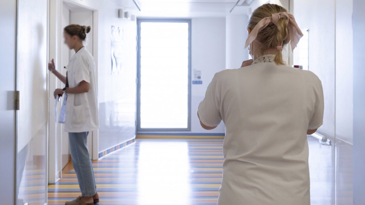 FChretienne's tweet photo. 💉 Quelques heures avant le début de l’examen de la proposition de loi visant à autoriser l’euthanasie et le suicide assisté, d’importantes organisations de soignants ont réaffirmé leur opposition catégorique à ce texte. 👉 https://t.co/wBPlamDrIQ https://t.co/6VayDDh3cW