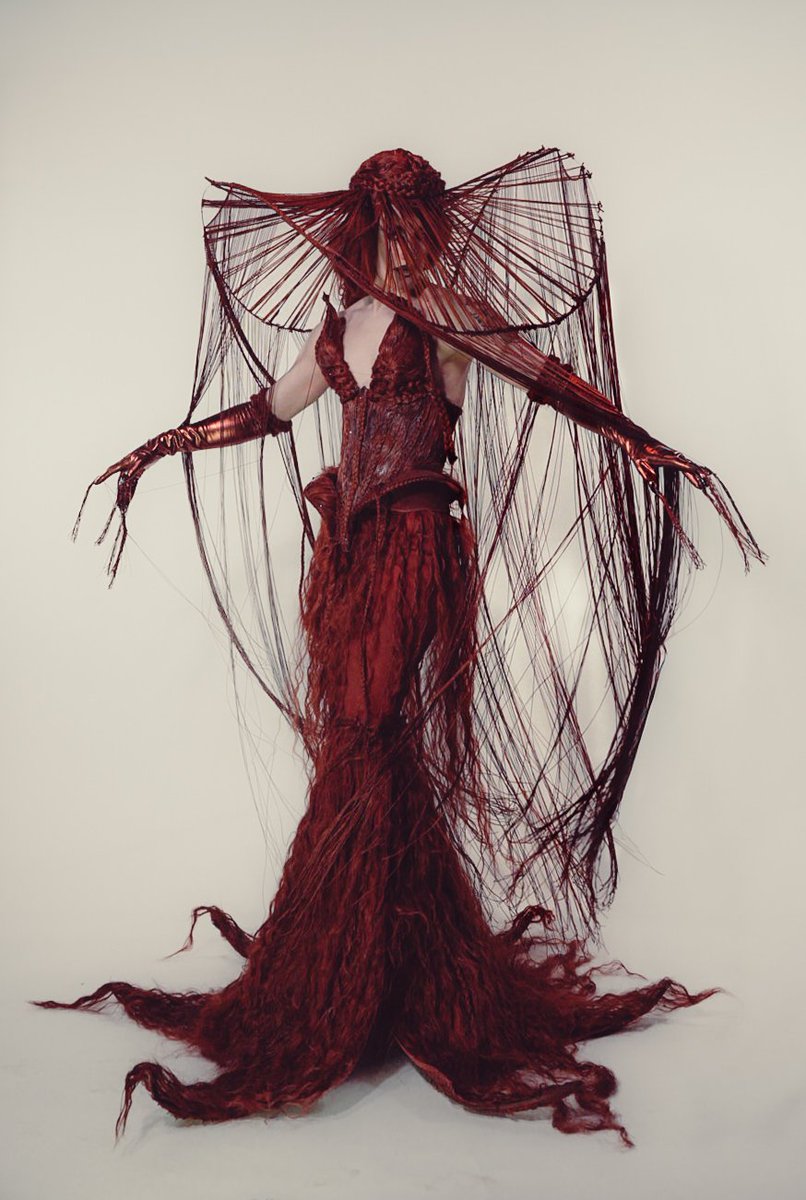 Reds References - Artistic Muse tweet media